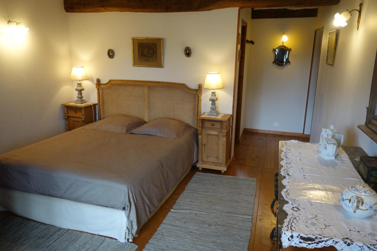 Manoir De Savigny Panzió Valognes Kültér fotó