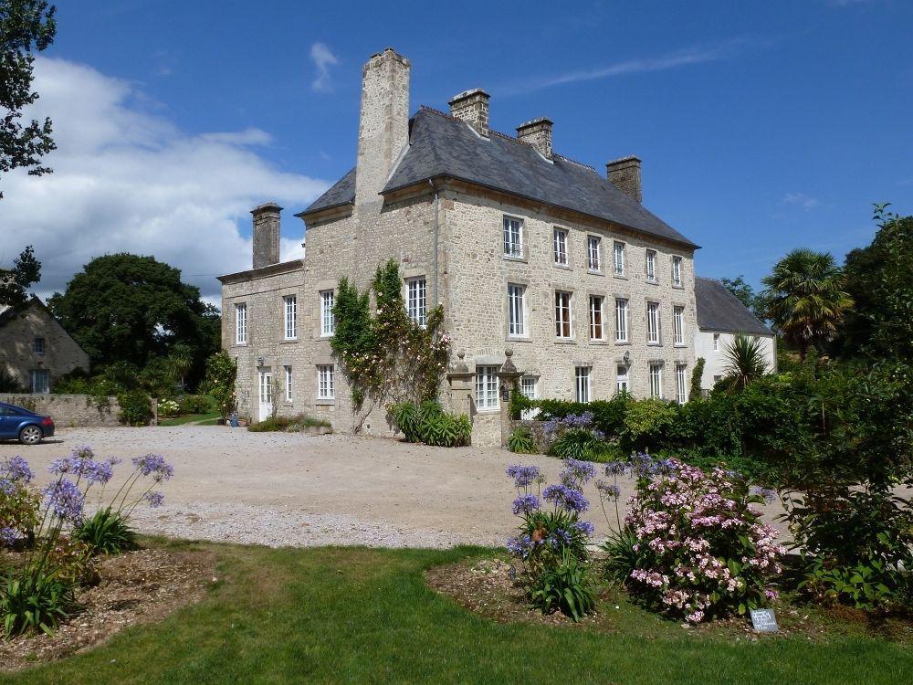 Manoir De Savigny Panzió Valognes Kültér fotó