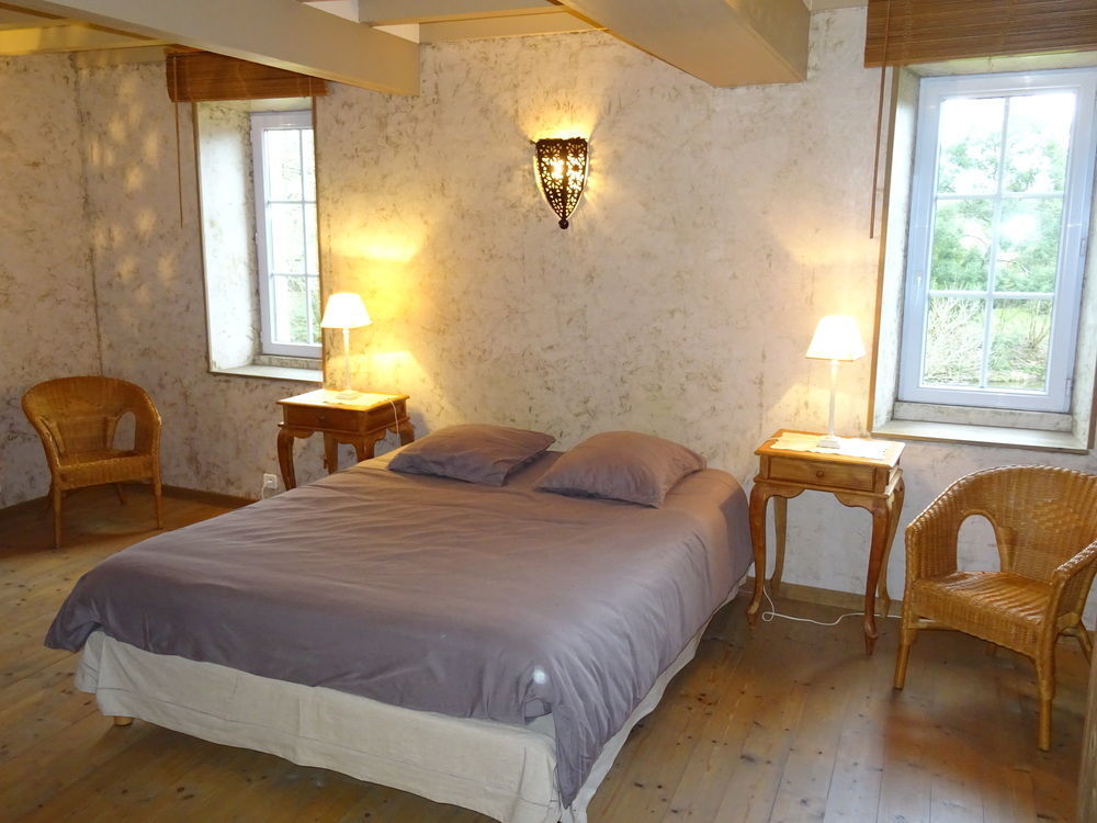 Manoir De Savigny Panzió Valognes Kültér fotó
