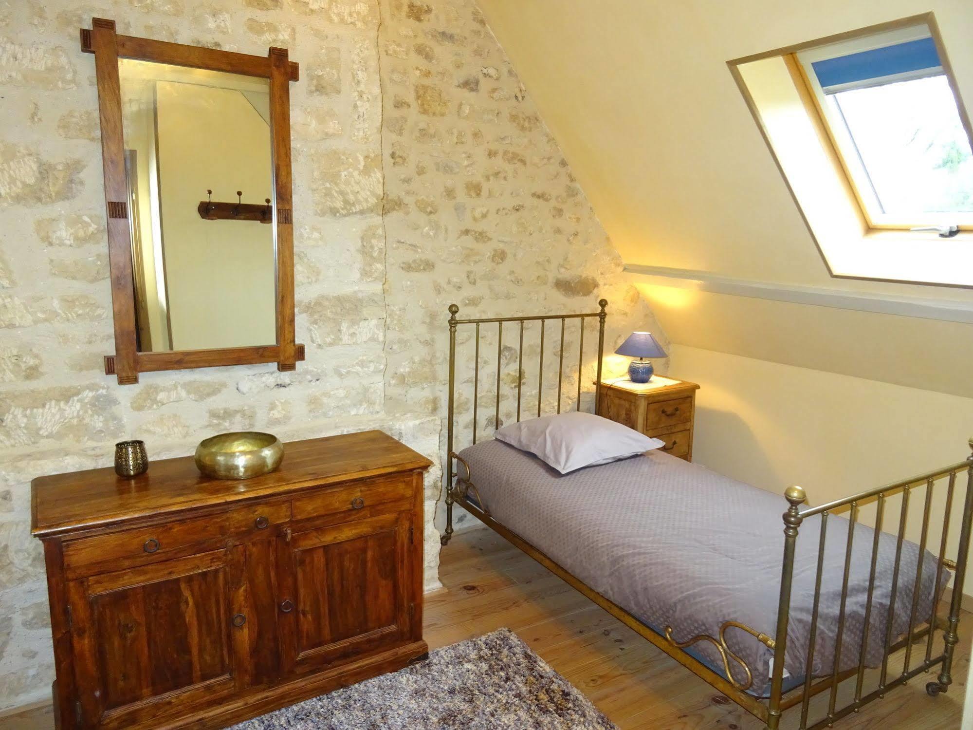 Manoir De Savigny Panzió Valognes Kültér fotó